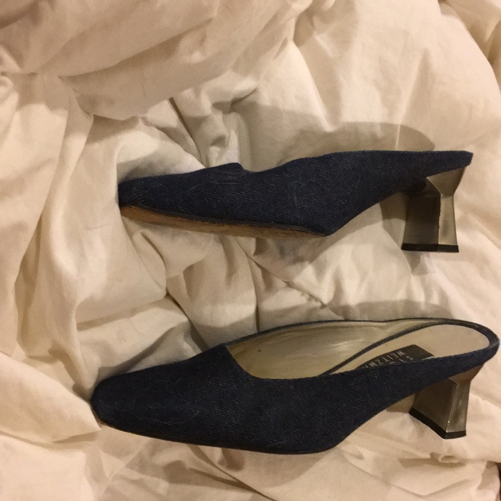 Stuart Weitzman - Picture 3 of 4